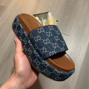 Gucci Angelina Platform 55 mm Sandal